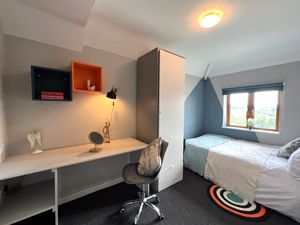 Photo 20- click for photo gallery